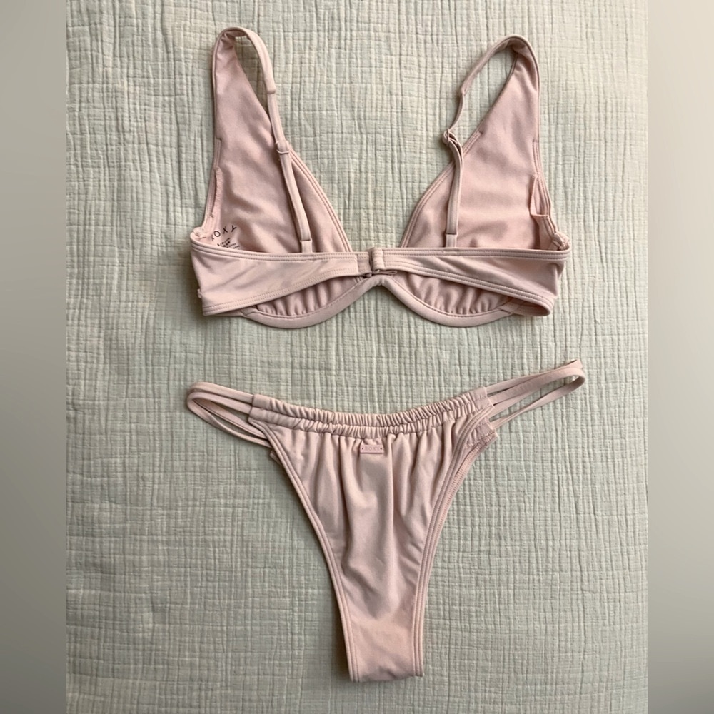 Roxy Bikini Set - image 4